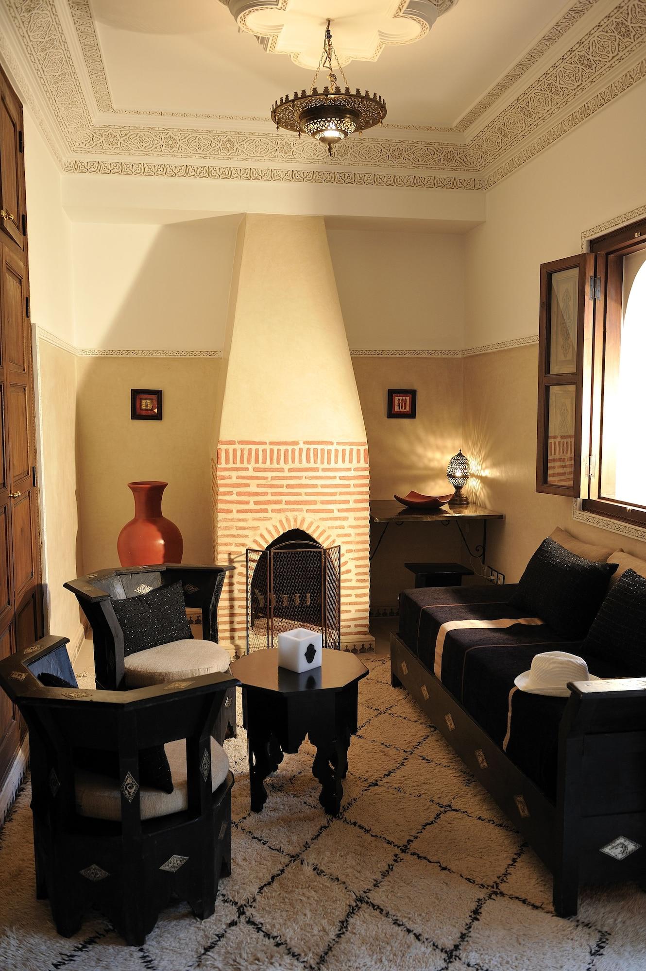 Riad Le Jardin D'Abdou Marrakesh Eksteriør billede A Moroccan living room