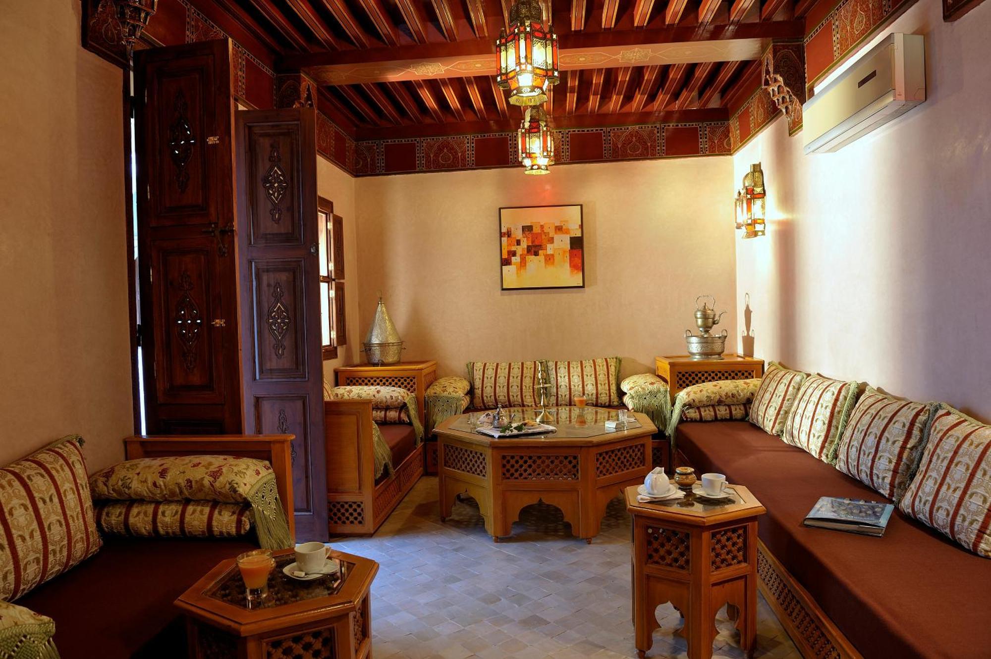 Riad Le Jardin D'Abdou Marrakesh Eksteriør billede A Moroccan living room