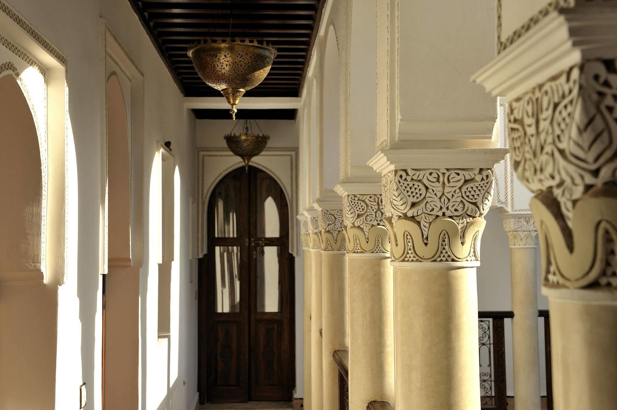 Riad Le Jardin D'Abdou Marrakesh Eksteriør billede The interior of the palace